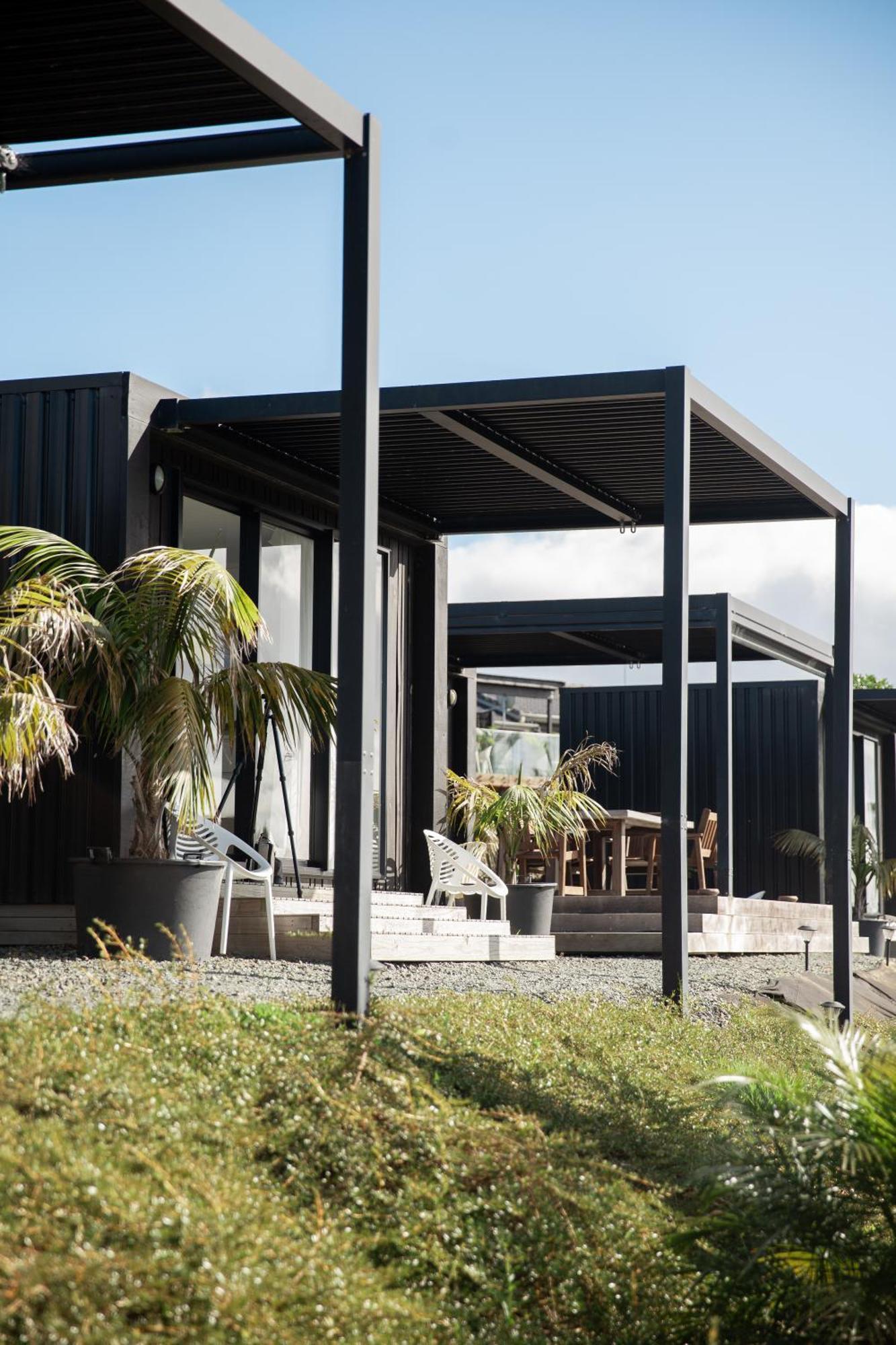Aotearoa Surf Eco Pods 호텔 Te Arai 외부 사진